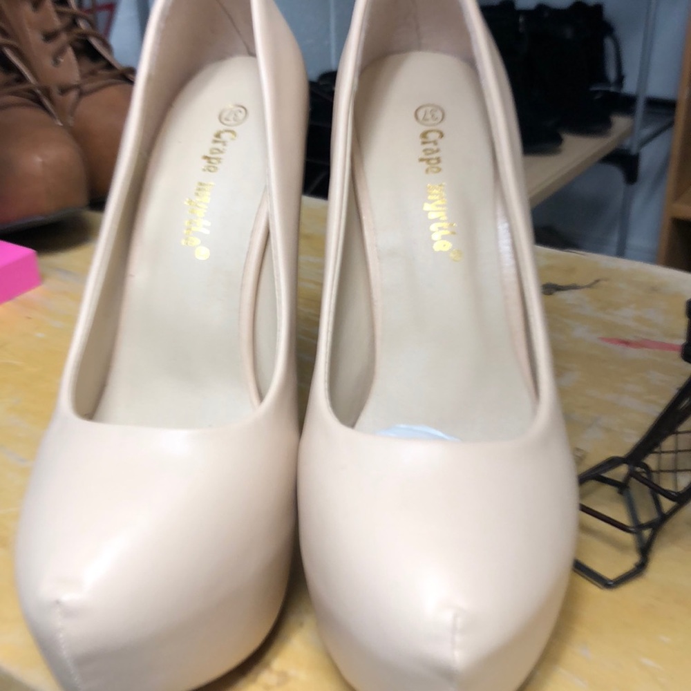 Beige stilletoes
